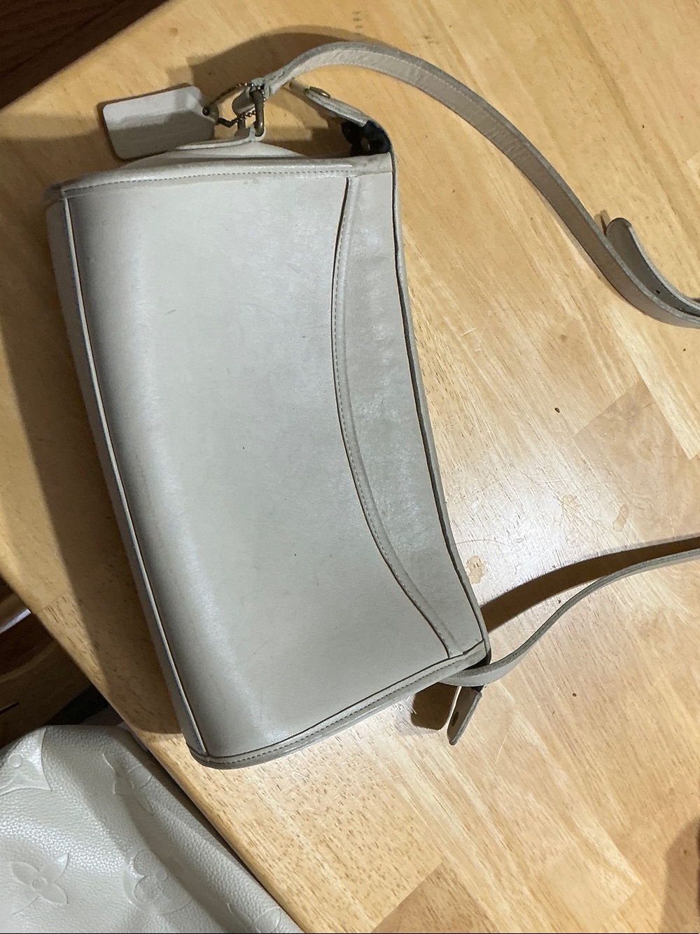 Coach Cream Leather Shoulder Bag